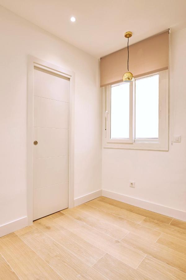Padilla IV Apartment Madrid Exterior photo